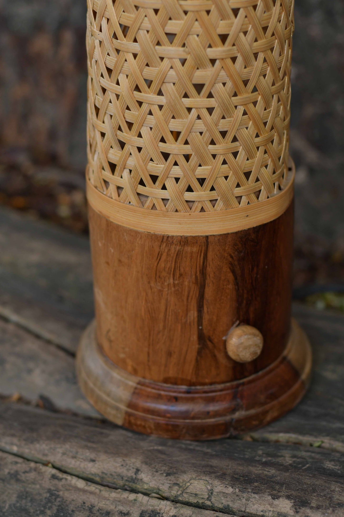 Canaka Bamboo Table Lamp