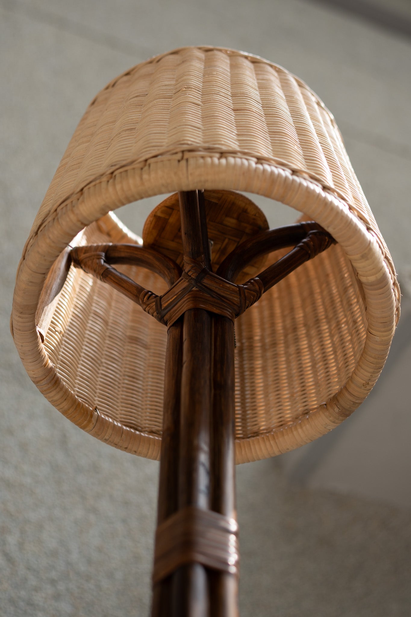 Serafi Rattan Floor Lamp