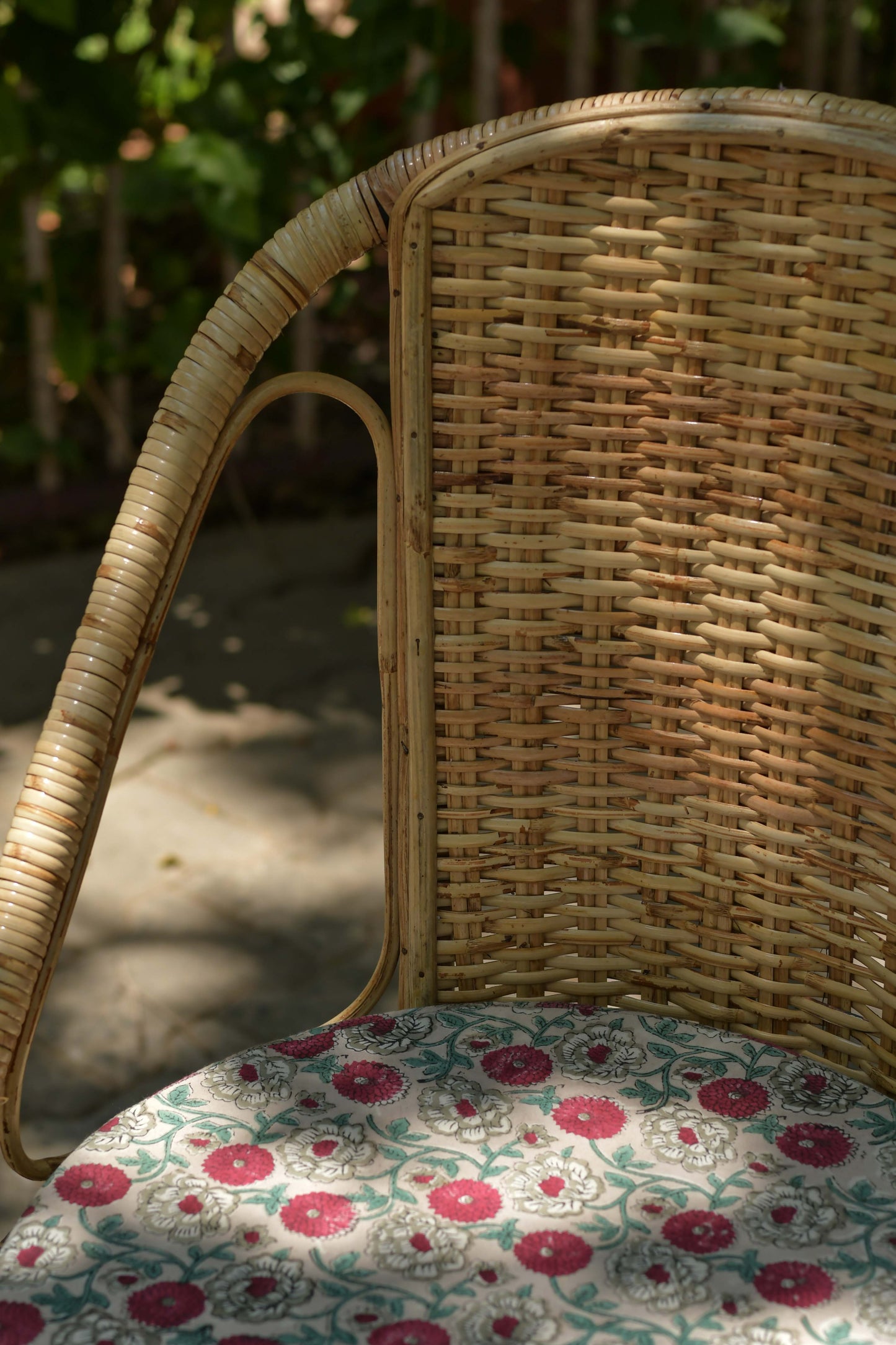 Amareta woven chair