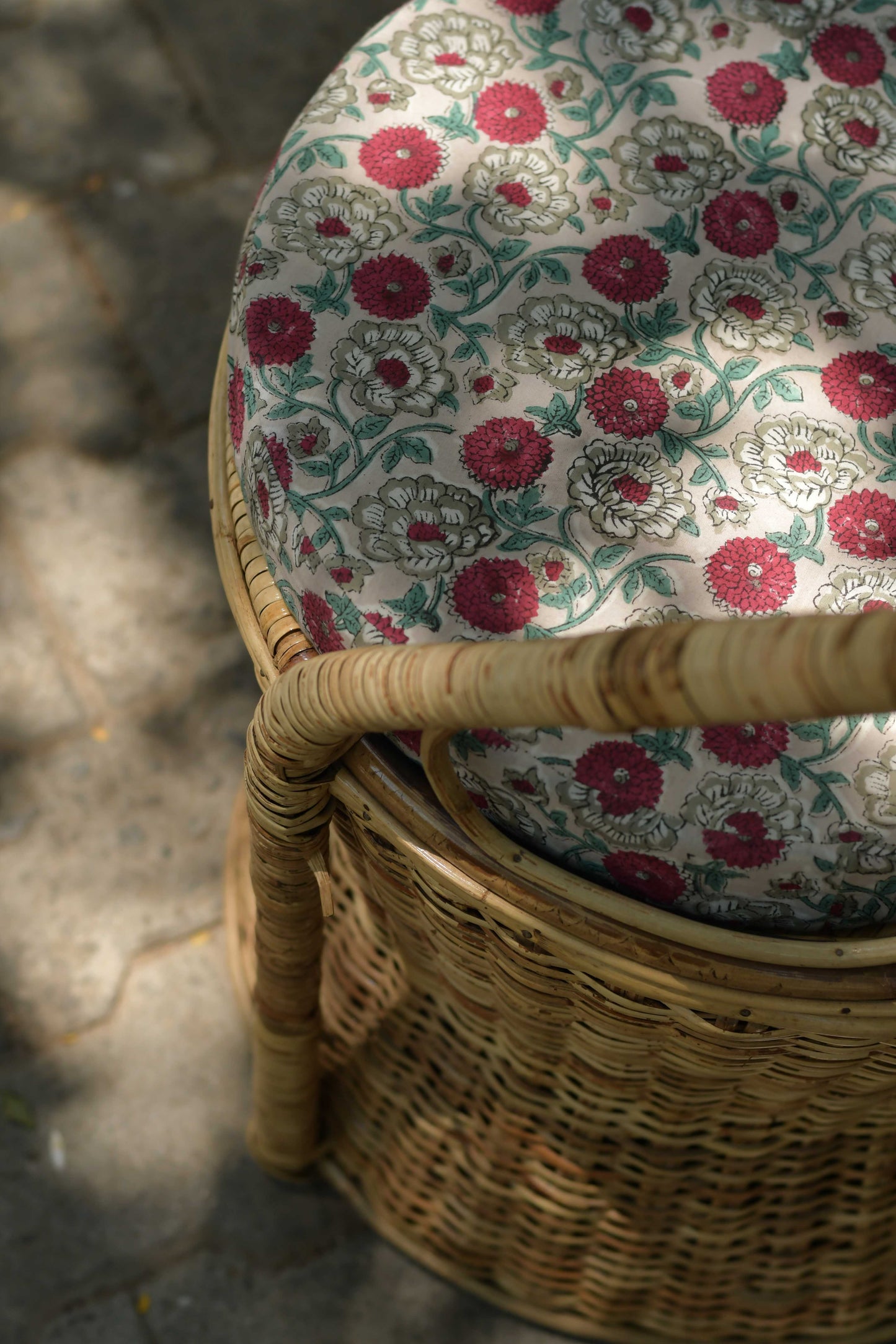 Amareta woven chair