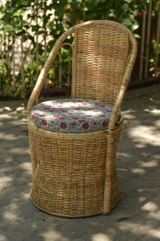 Amareta woven chair