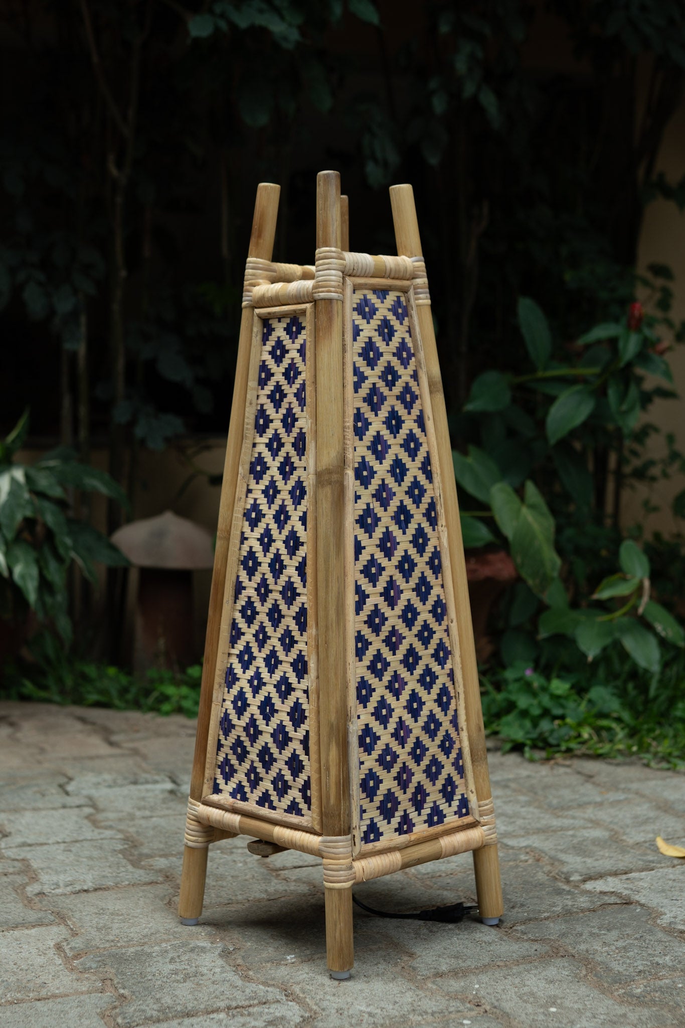 Golden woods Bamboo Floor Lamp (Natural-Purple)