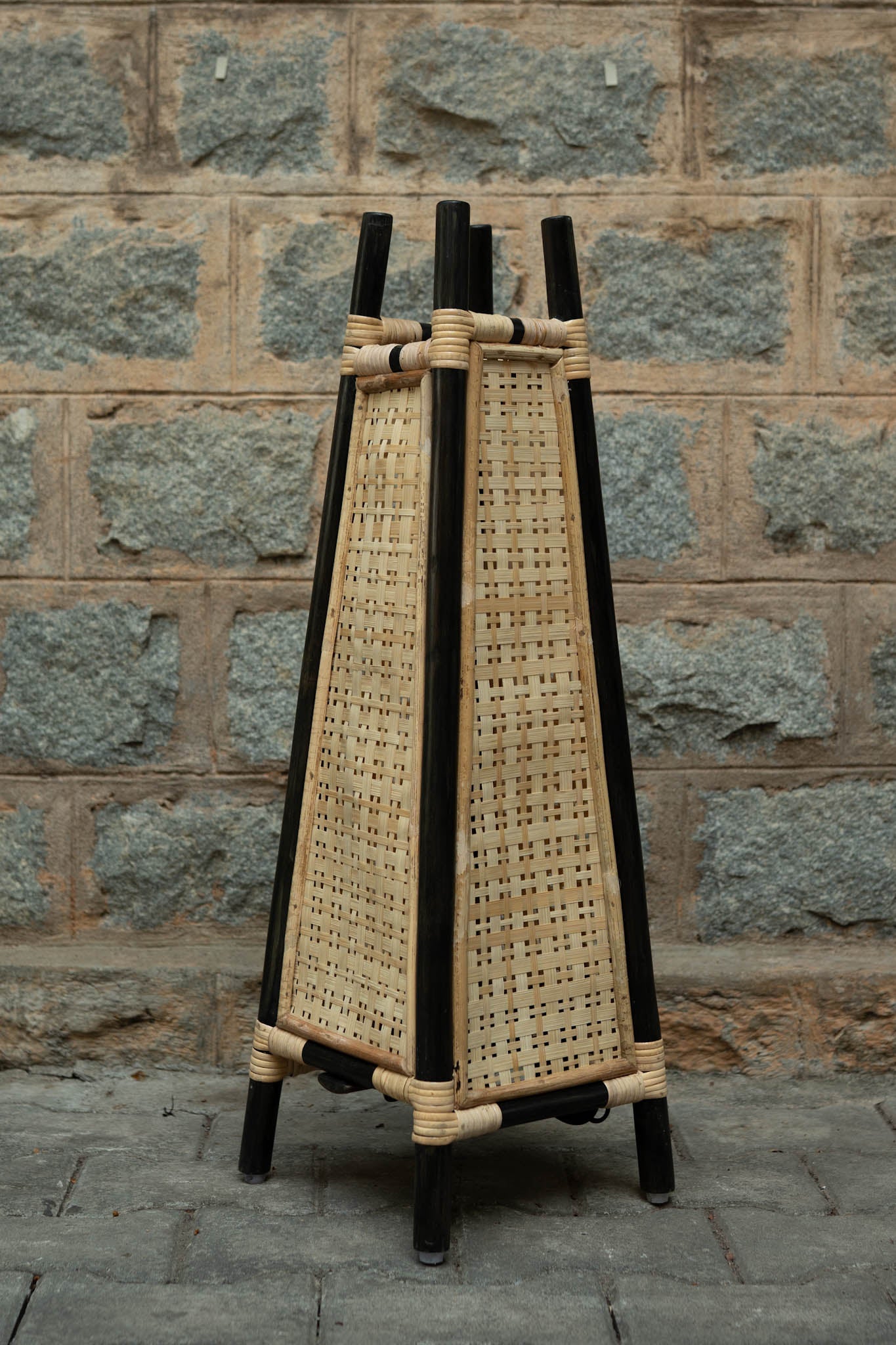 Golden woods Bamboo Floor Lamp (Black-Natural)