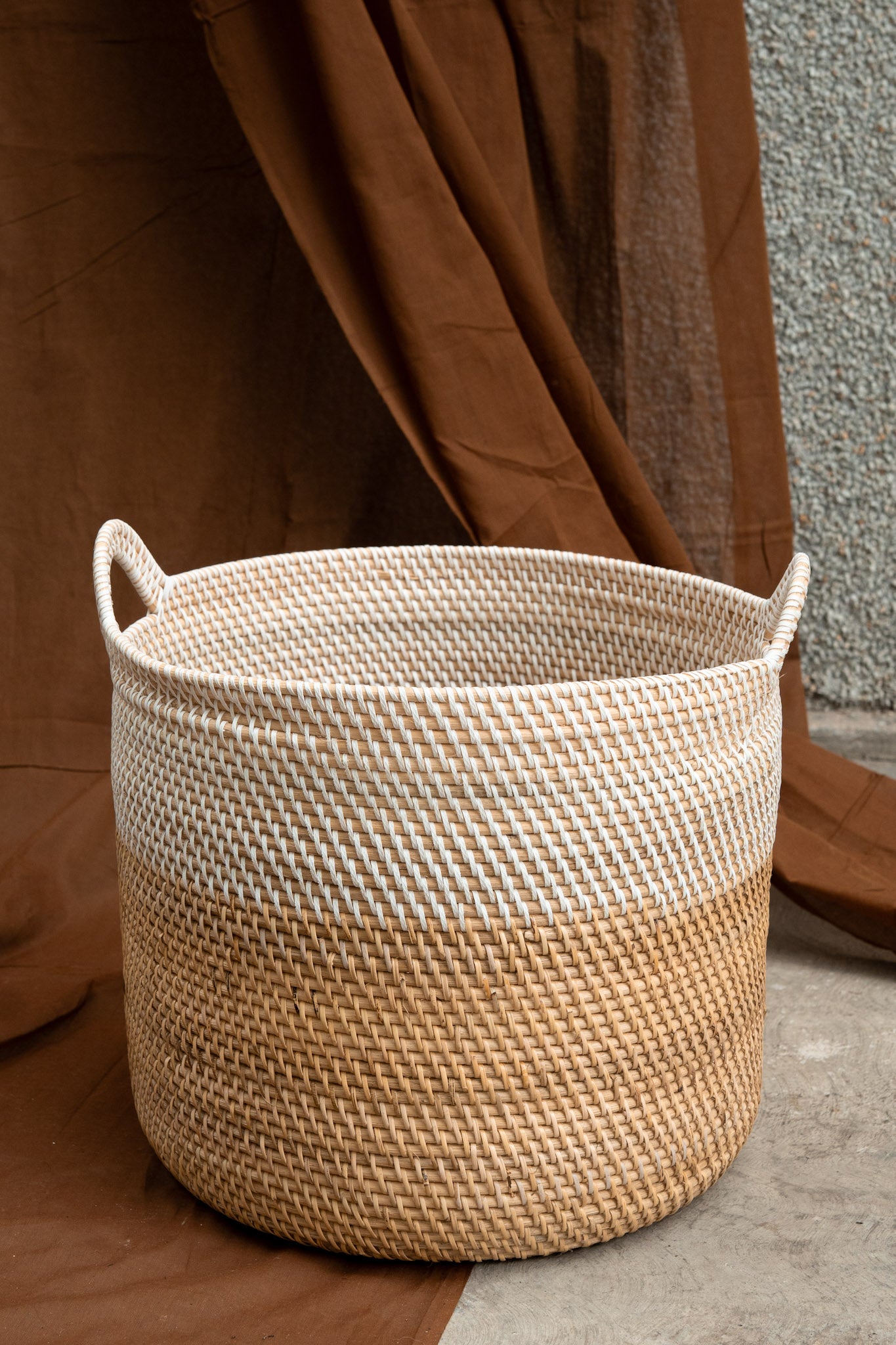 Midori White and Beige Basket