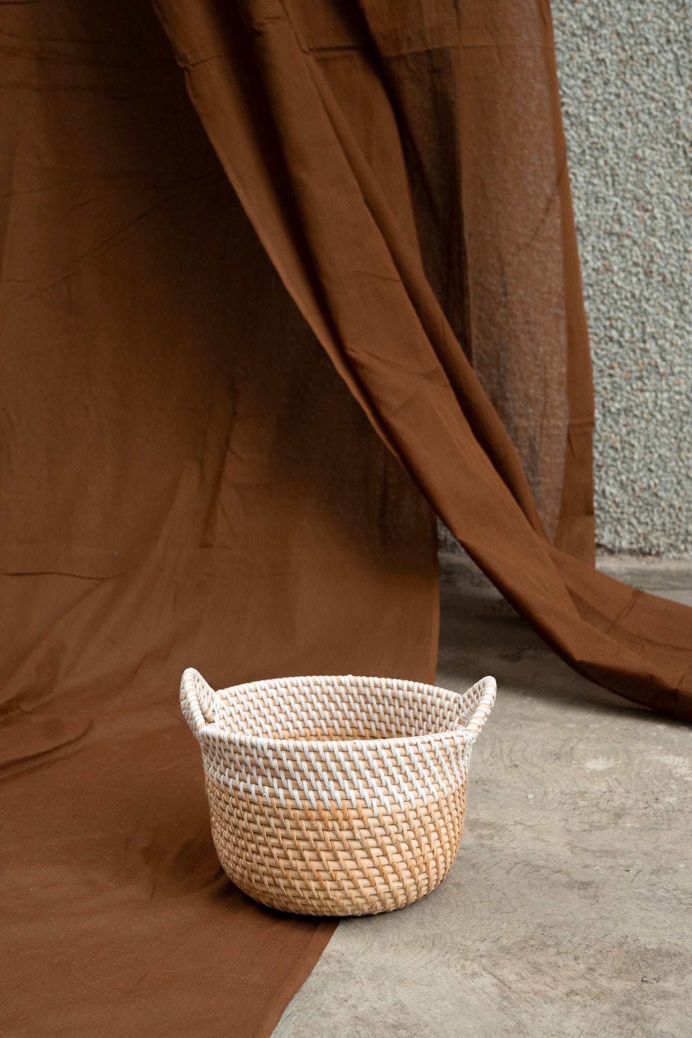 Midori White and Beige Basket