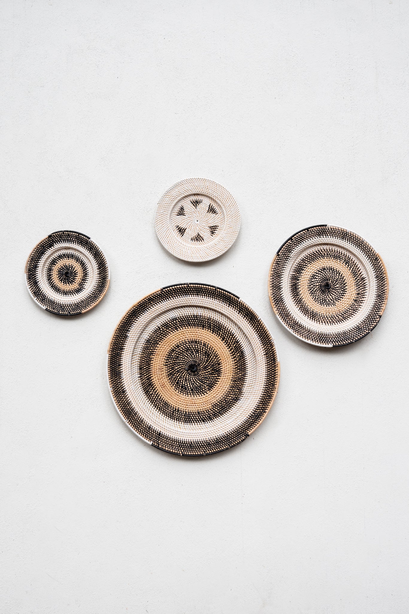 Midori wall decor plates Set of 4