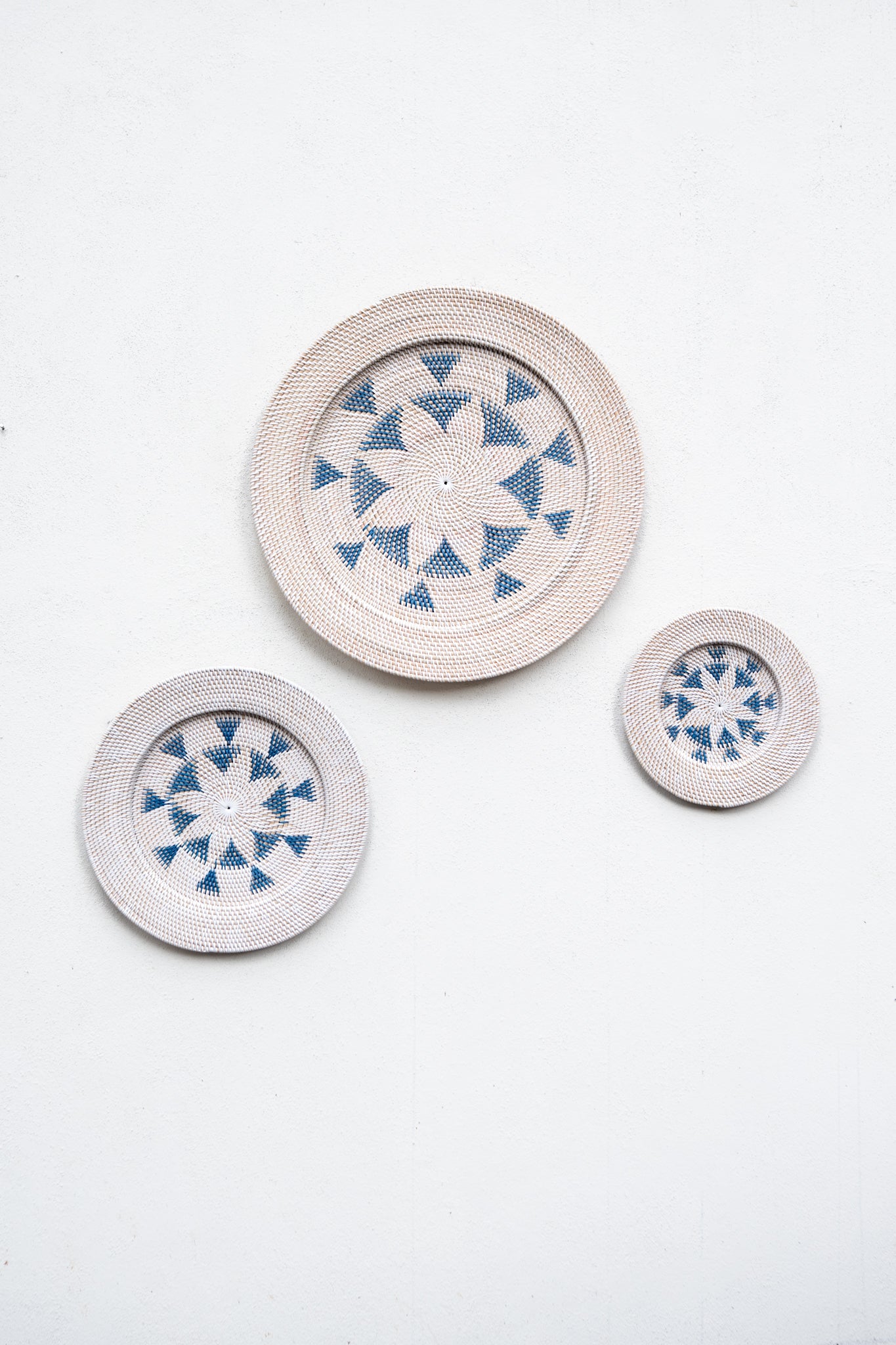 Midori wall decor plates Set of 3