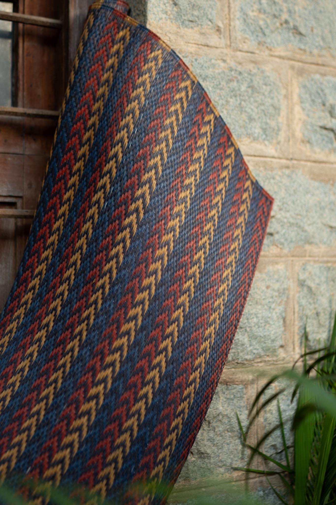 Damini Red Blue Natural Floor Mat