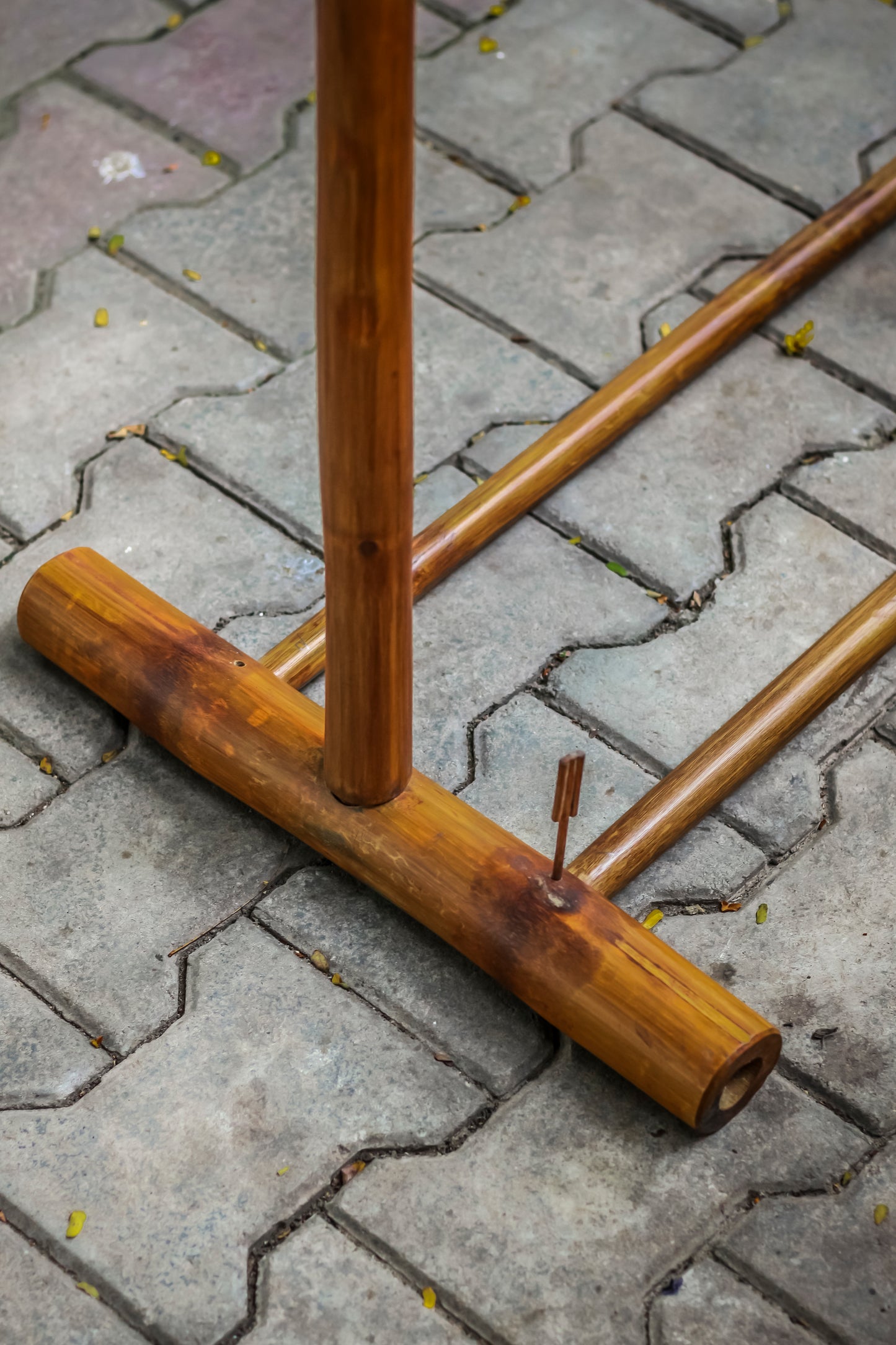 Kittuhaki Clothes Stand (Walnut)