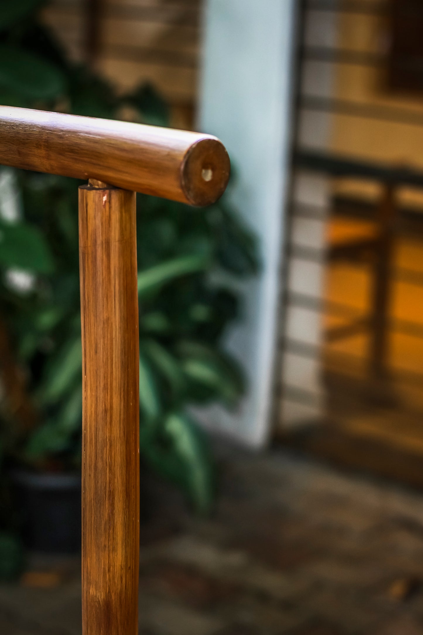 Kittuhaki Clothes Stand (Walnut)