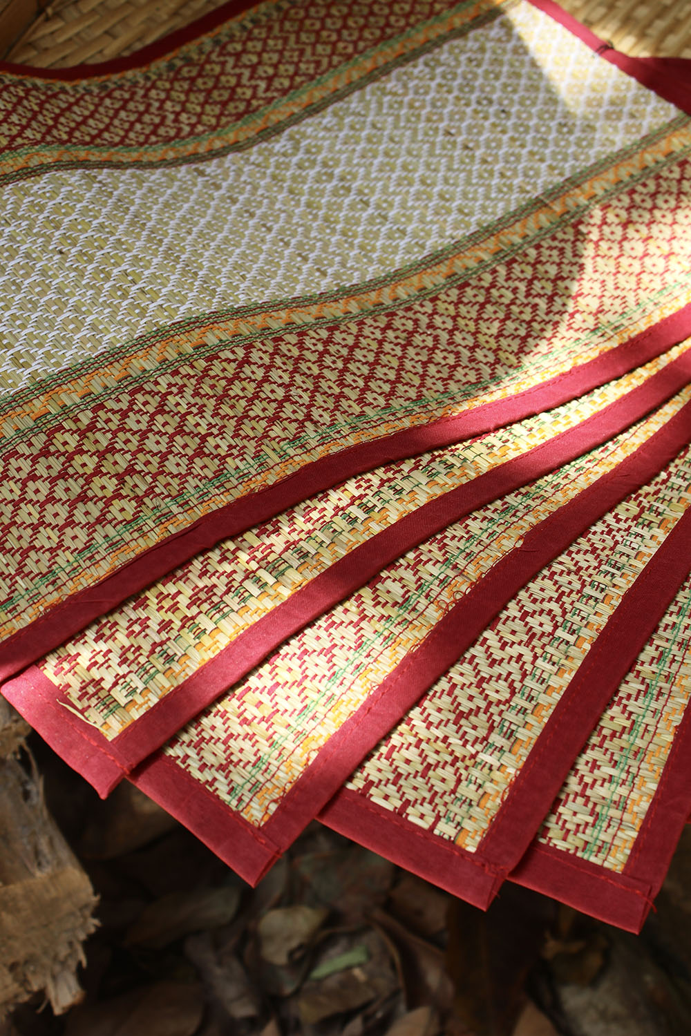 Madhurkathi Table Mats