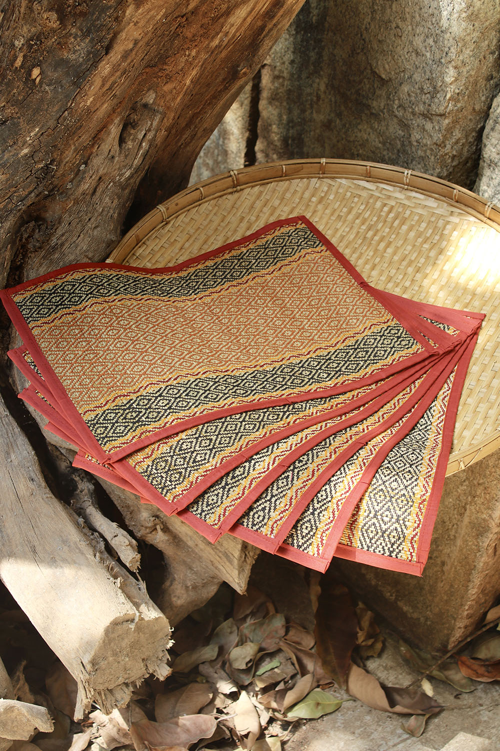 Madhurkathi Table Mats