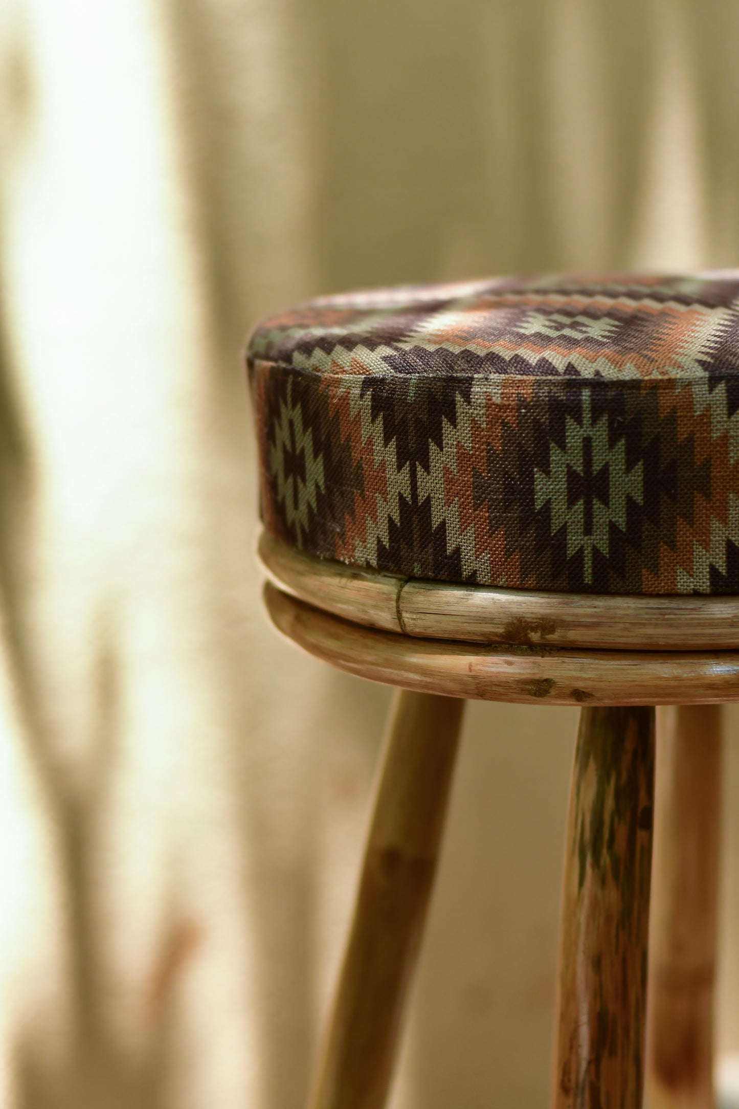 Talayana Bar Stool (Natural)