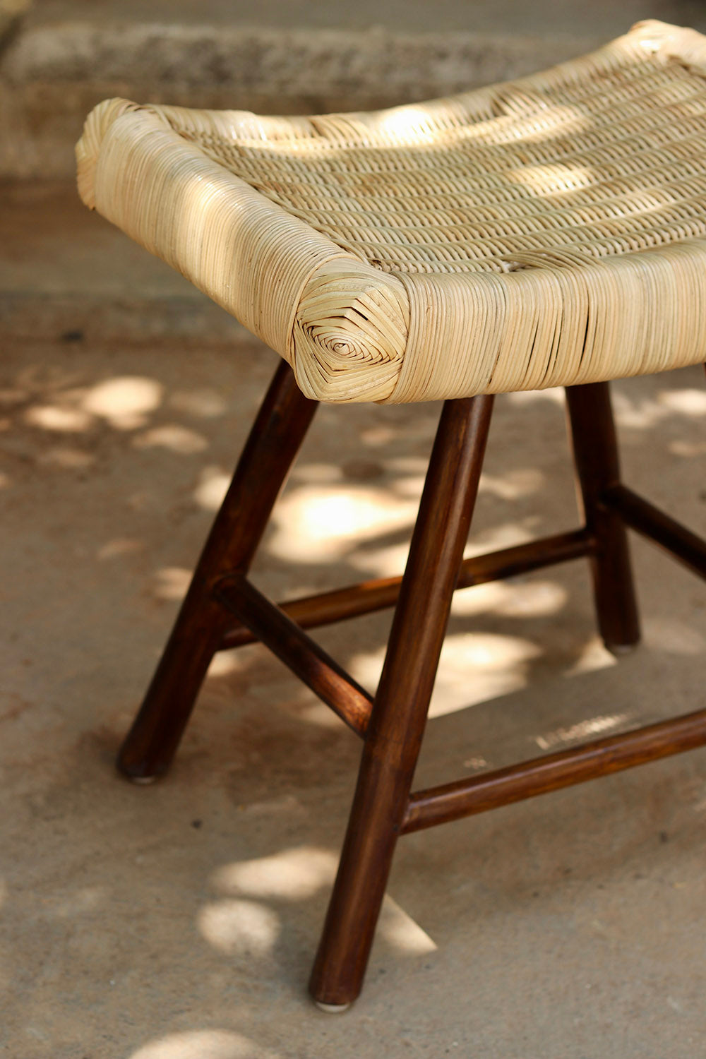 Meehkoe Half Stool (Walnut)