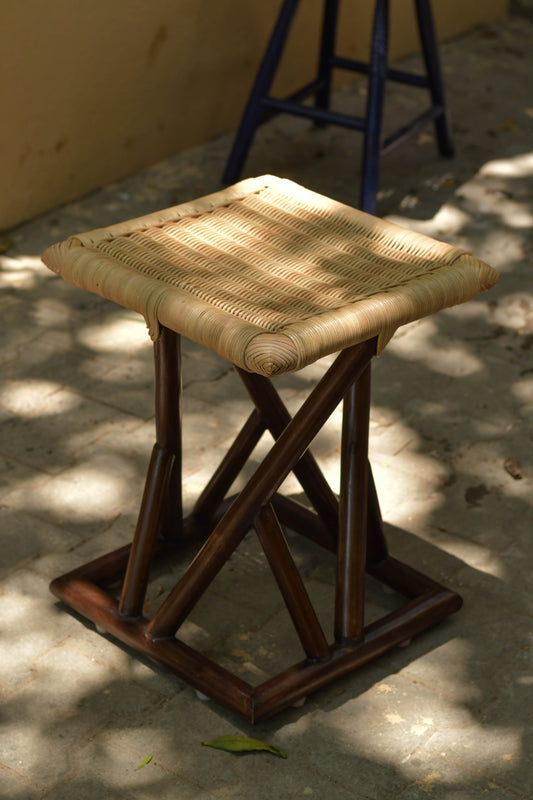 ZickZack stool (Walnut)