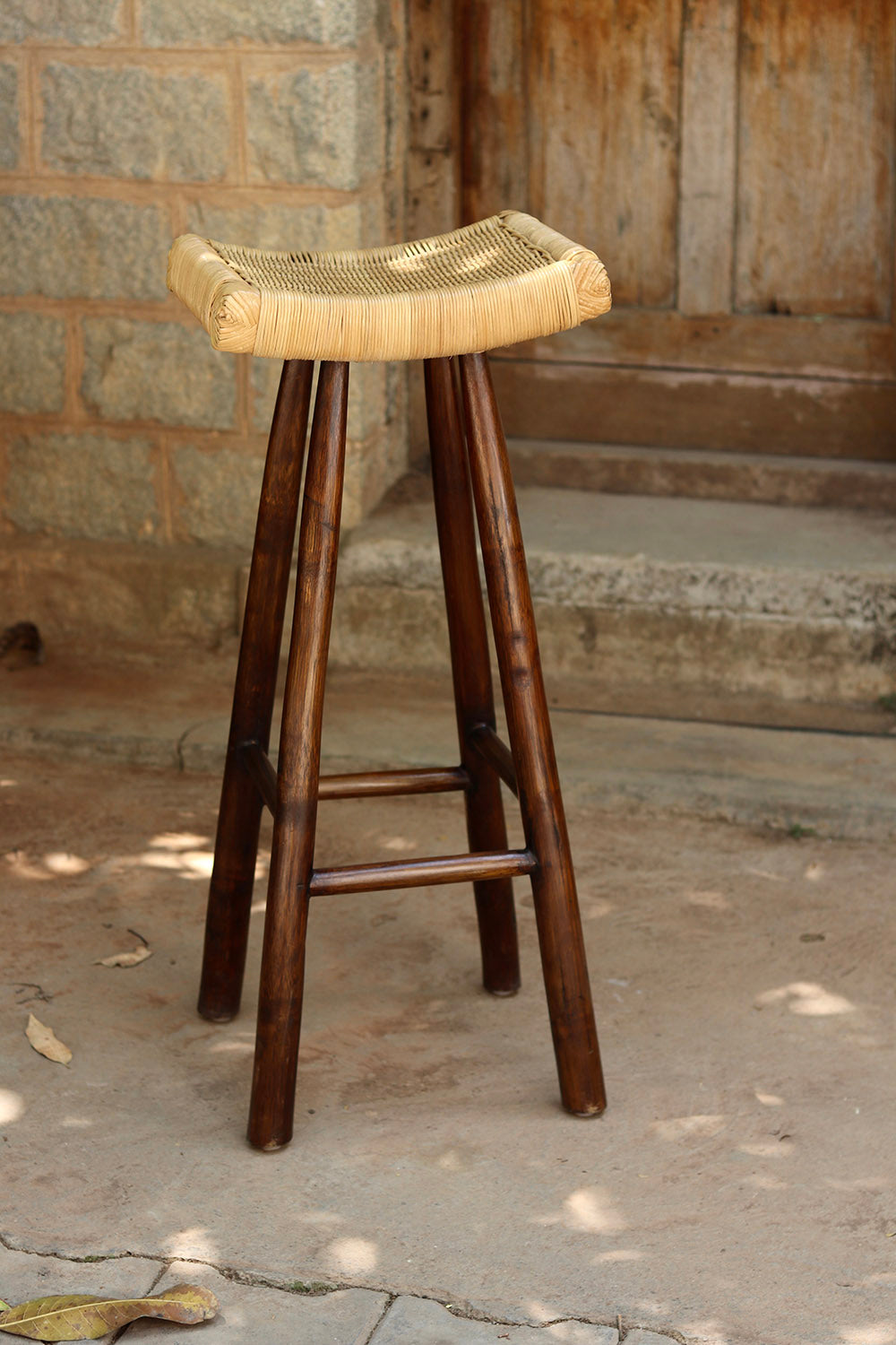 Meehkoe Bar Stool (Walnut)