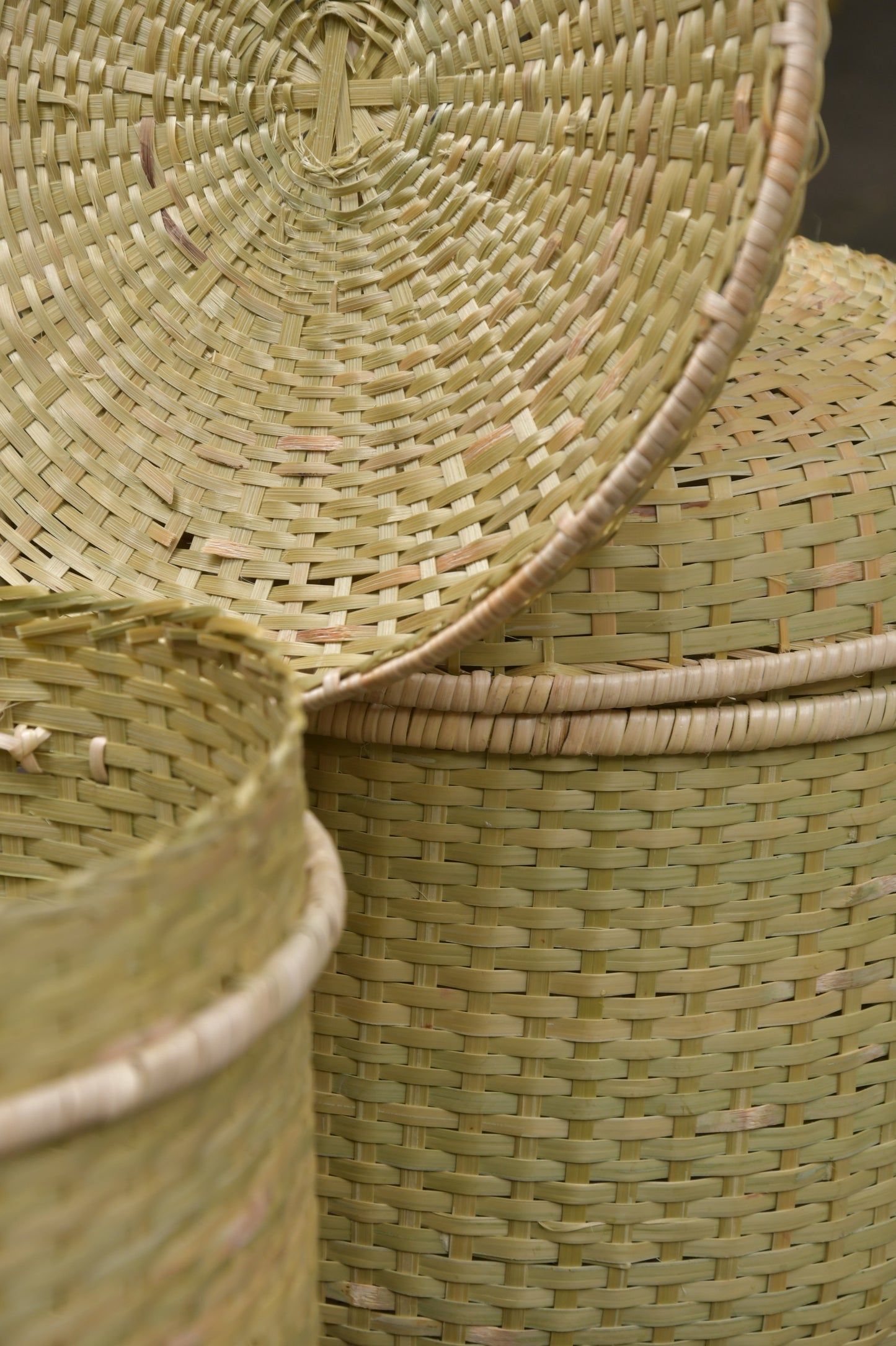 Nongpoh storage basket with lid