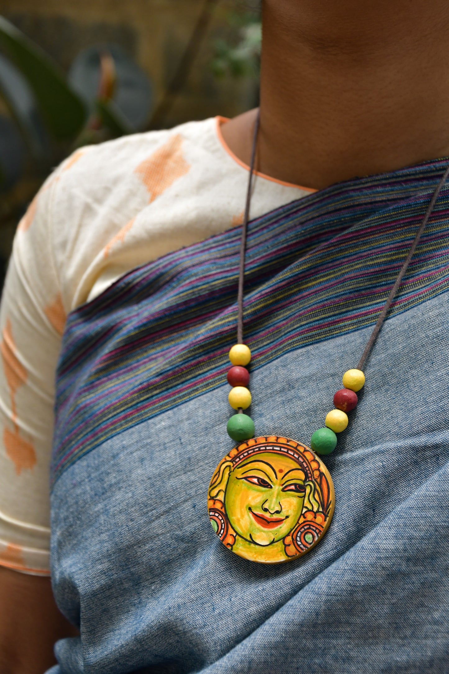 Nainika Mural Pendant