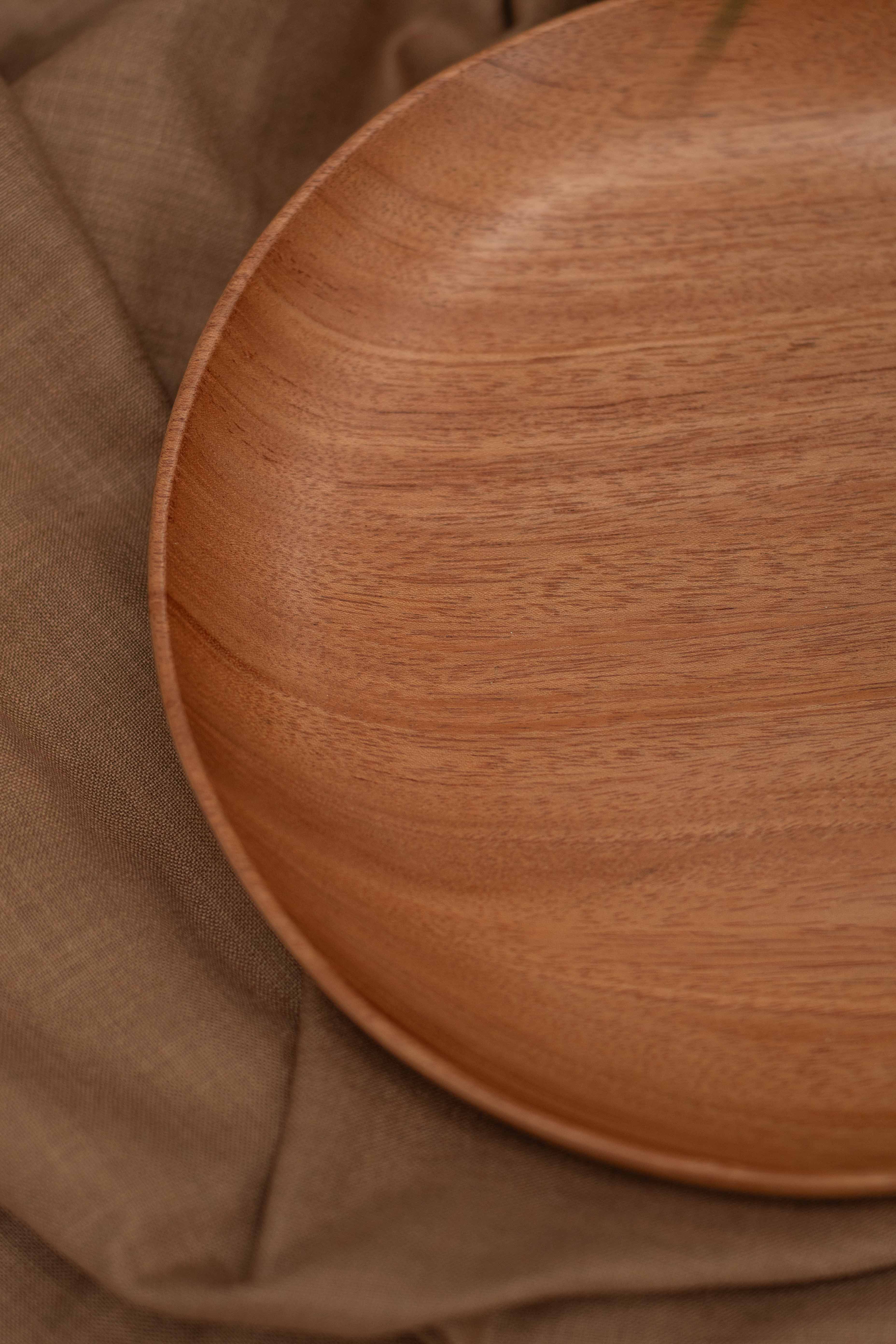Neem Wood Plate – Bamboopecker