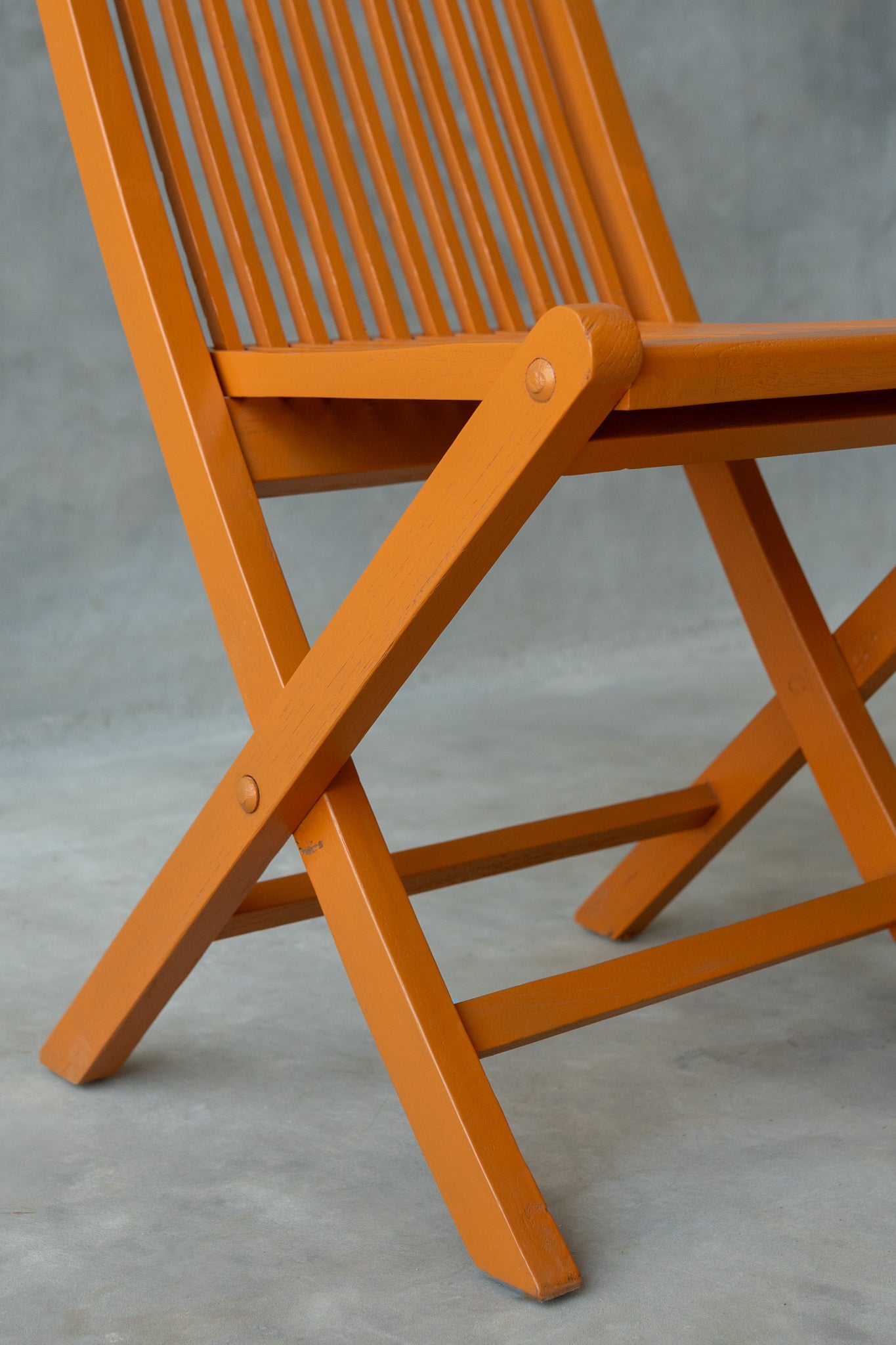Iro Folding Chair - Solid Sunburst Orange