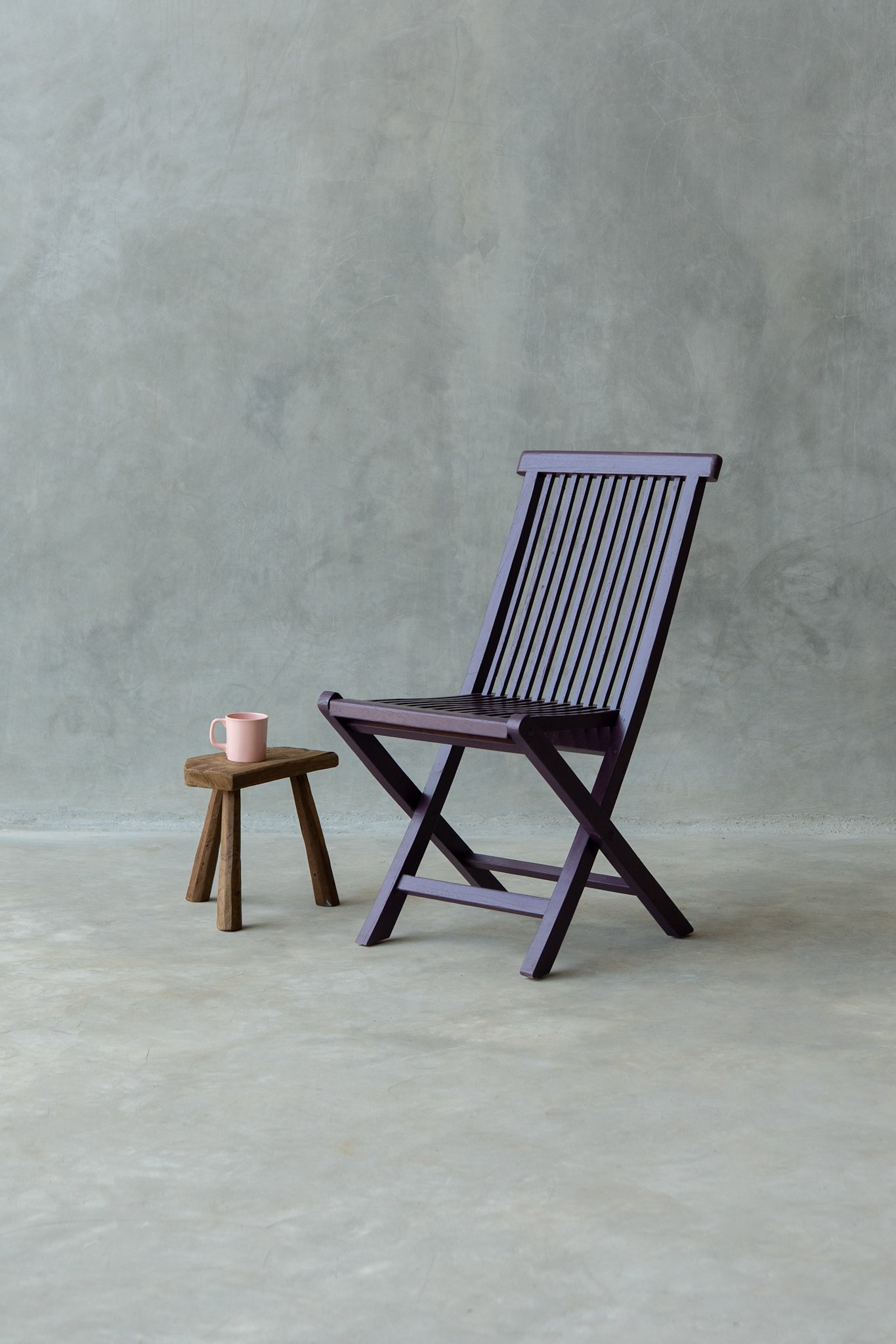 Iro Folding Chair - Solid Plum Purple