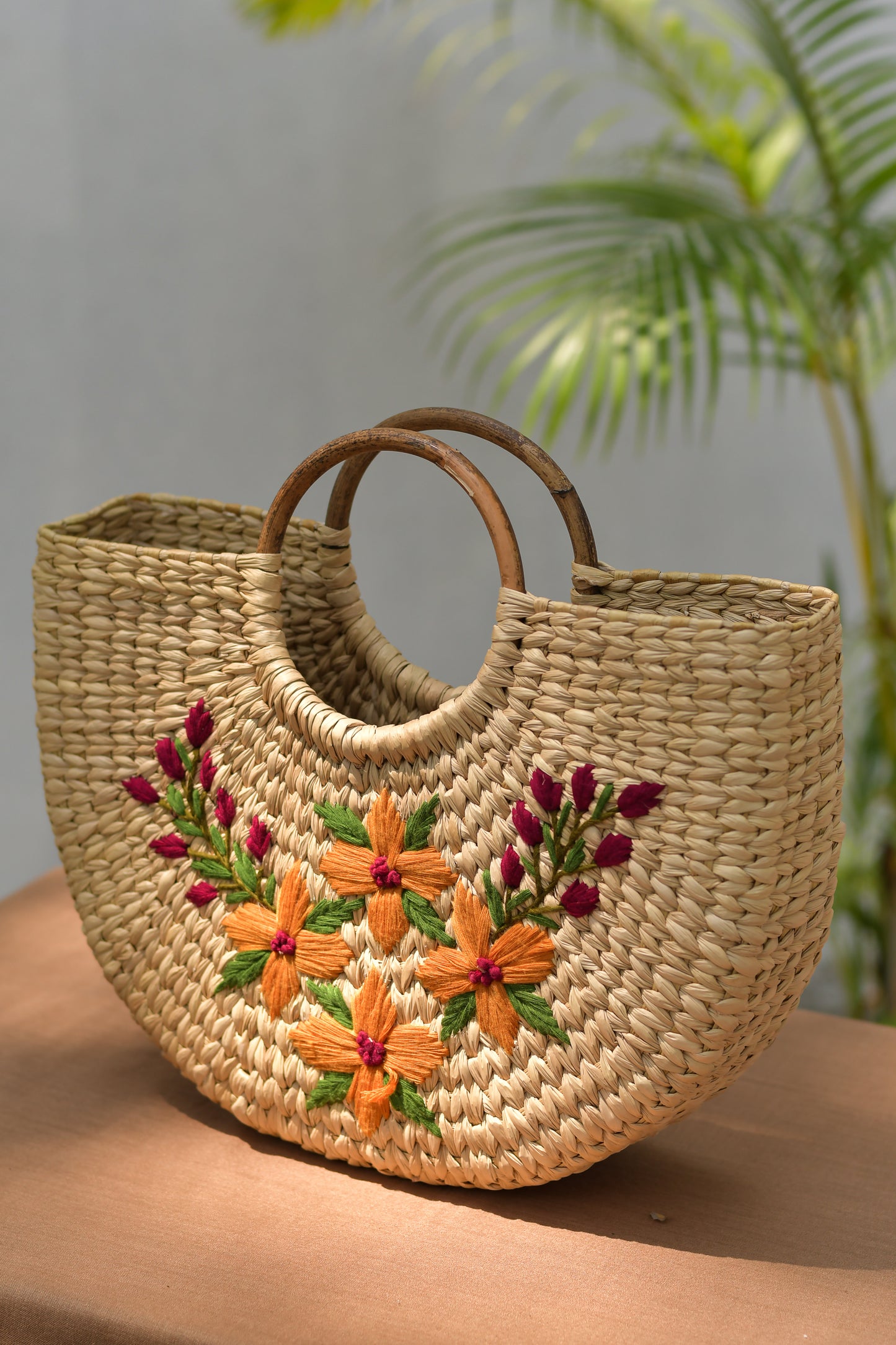 Kouna U Shaped Handbags with Embroidery