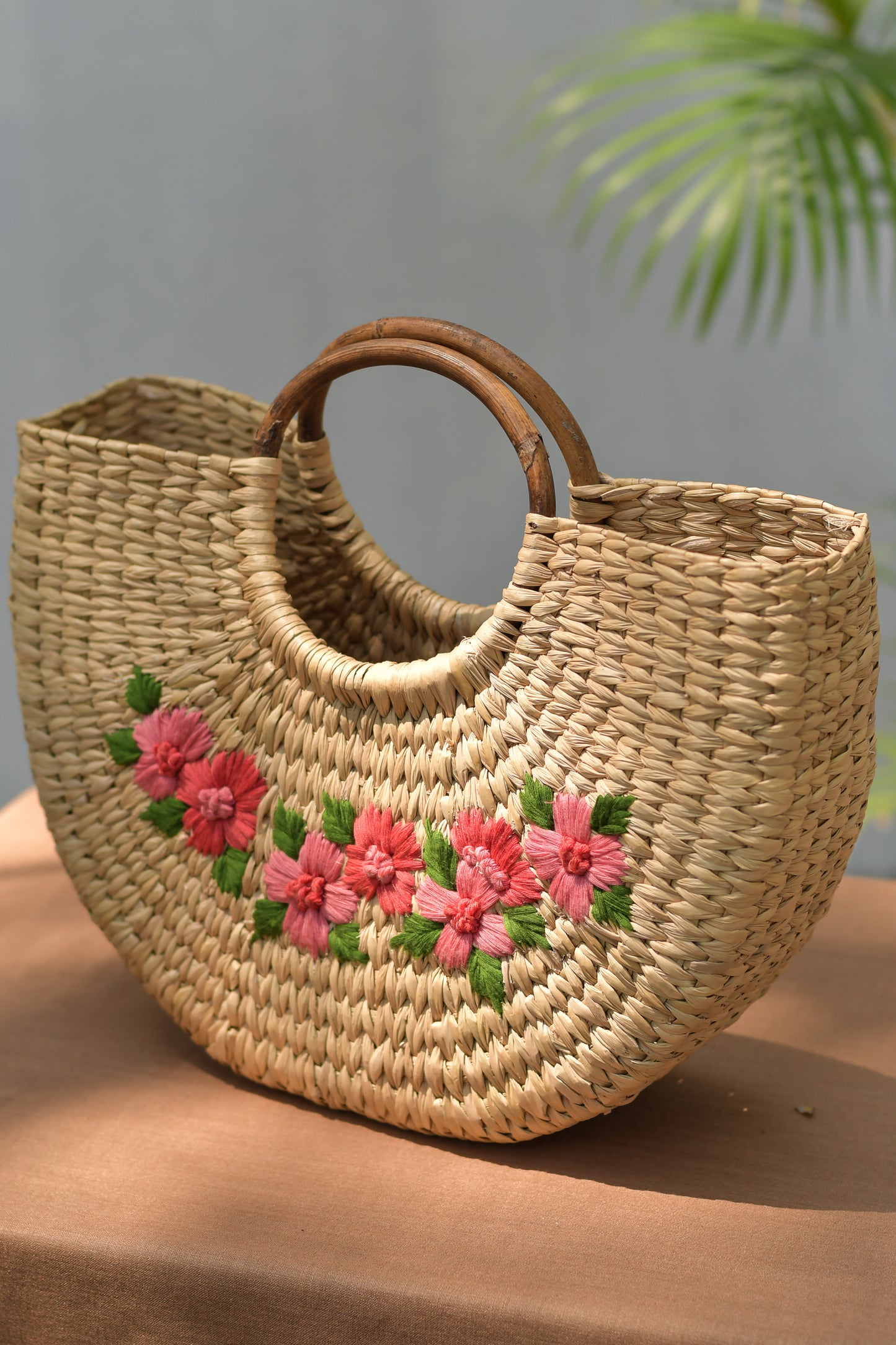 Kouna U Shaped Handbags with Embroidery