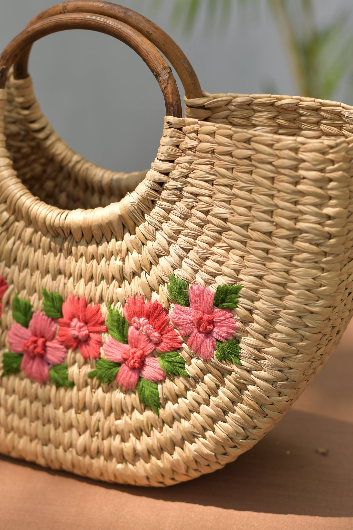 Kouna U Shaped Handbags with Embroidery