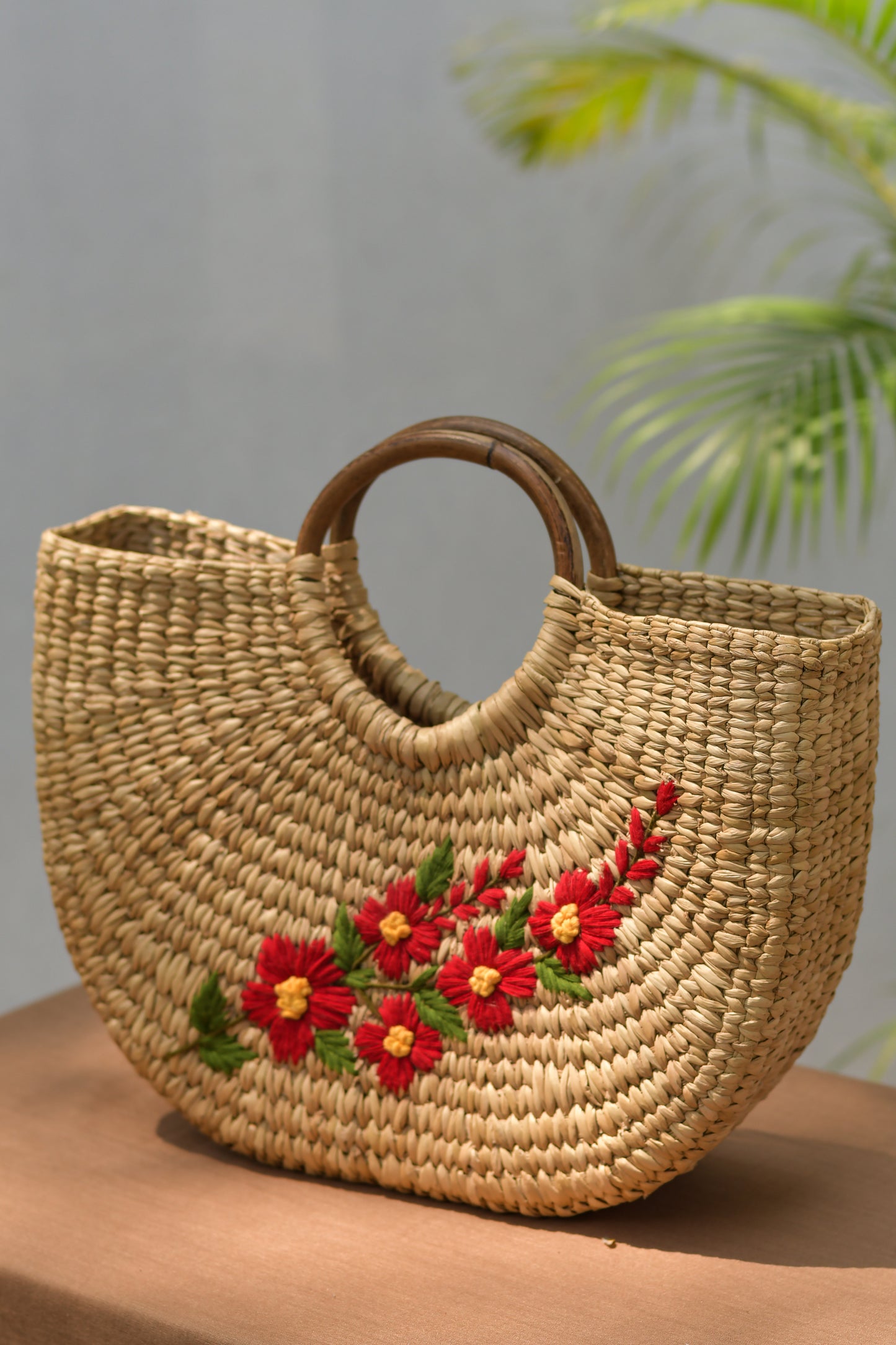 Kouna U Shaped Handbags with Embroidery