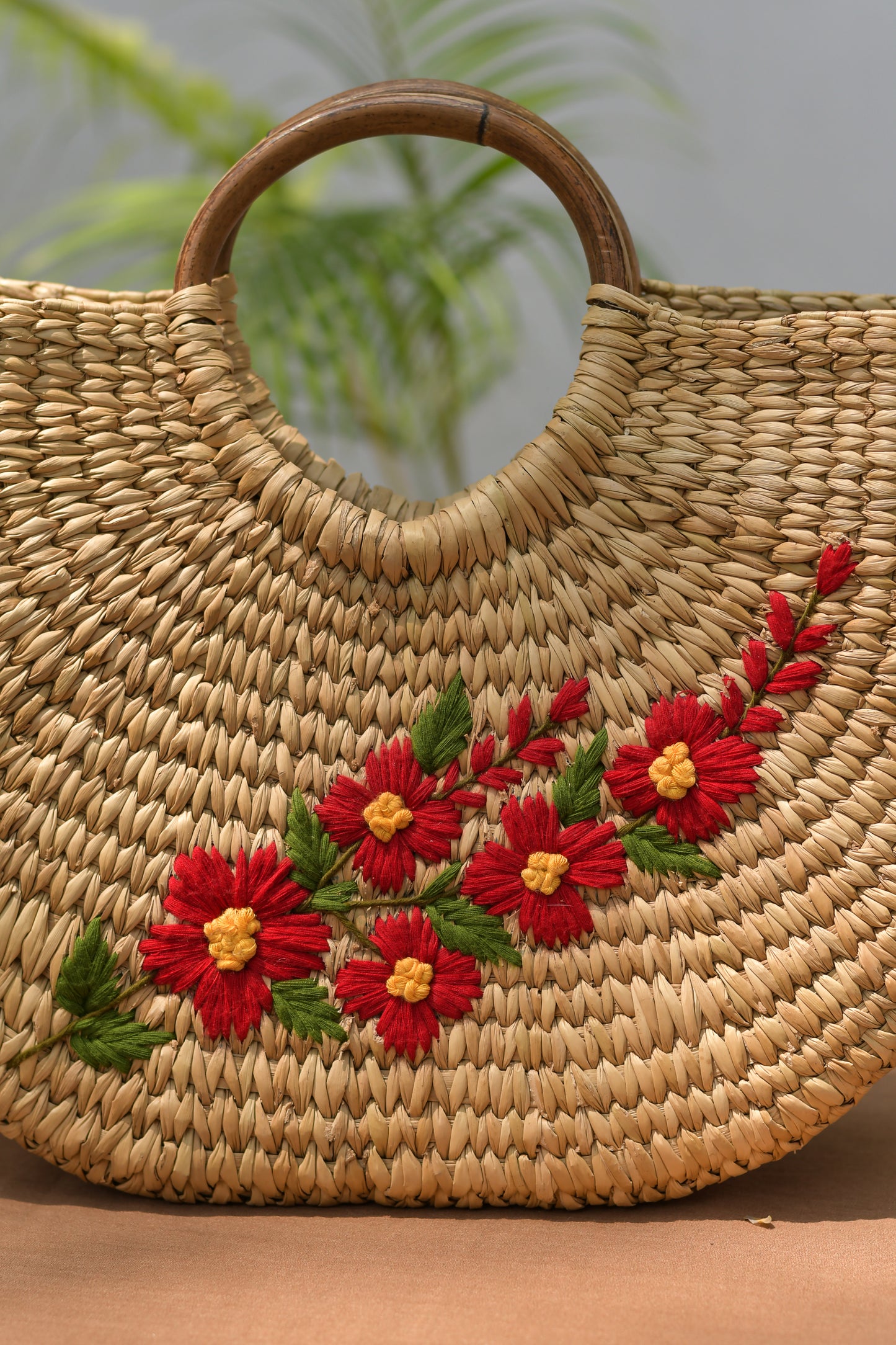 Kouna U Shaped Handbags with Embroidery