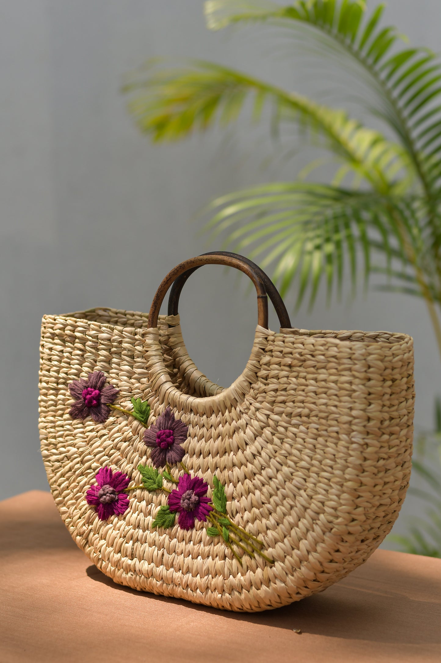 Kouna U Shaped Handbags with Embroidery