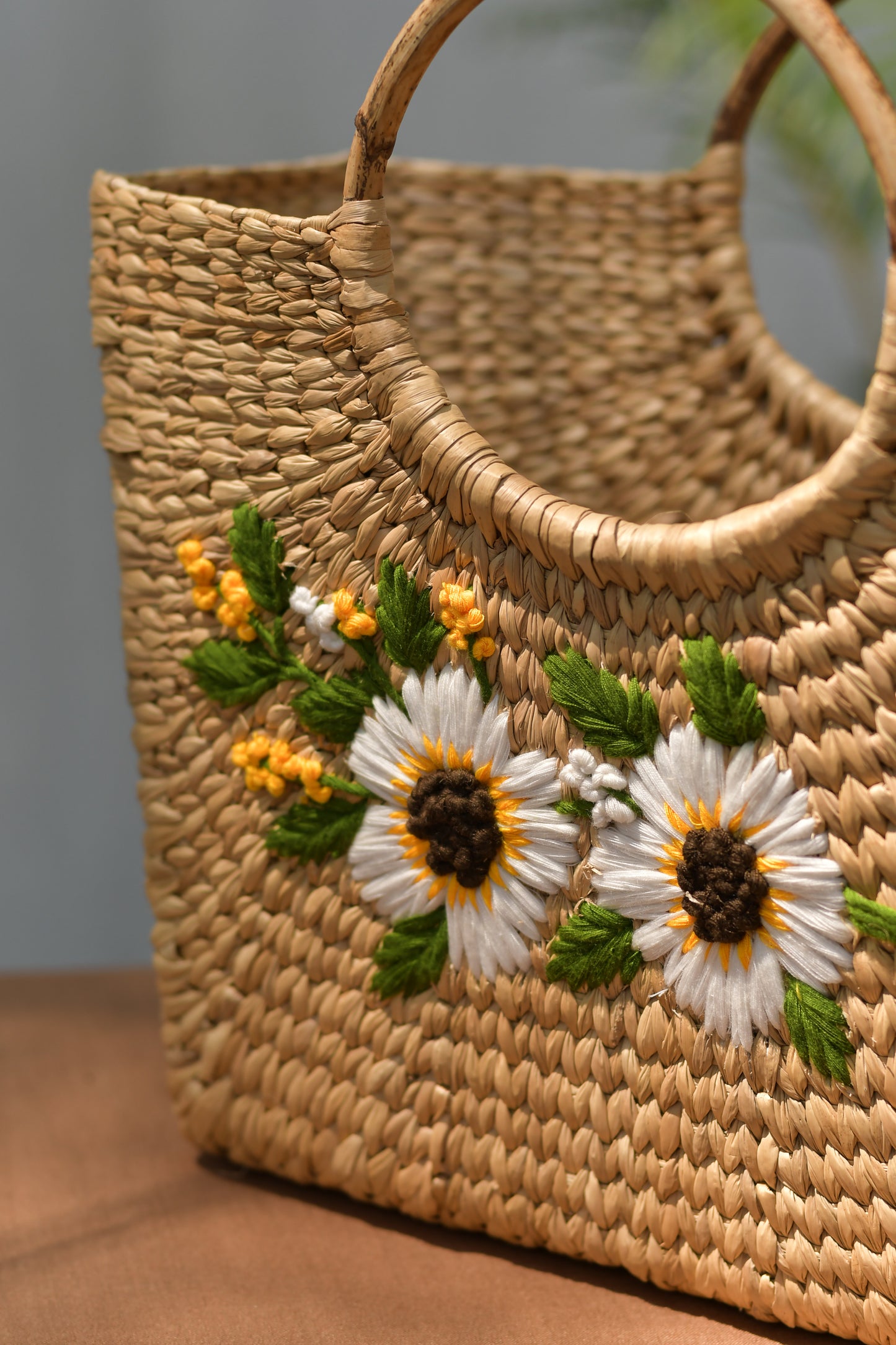 Kouna Handbags with Embroidery