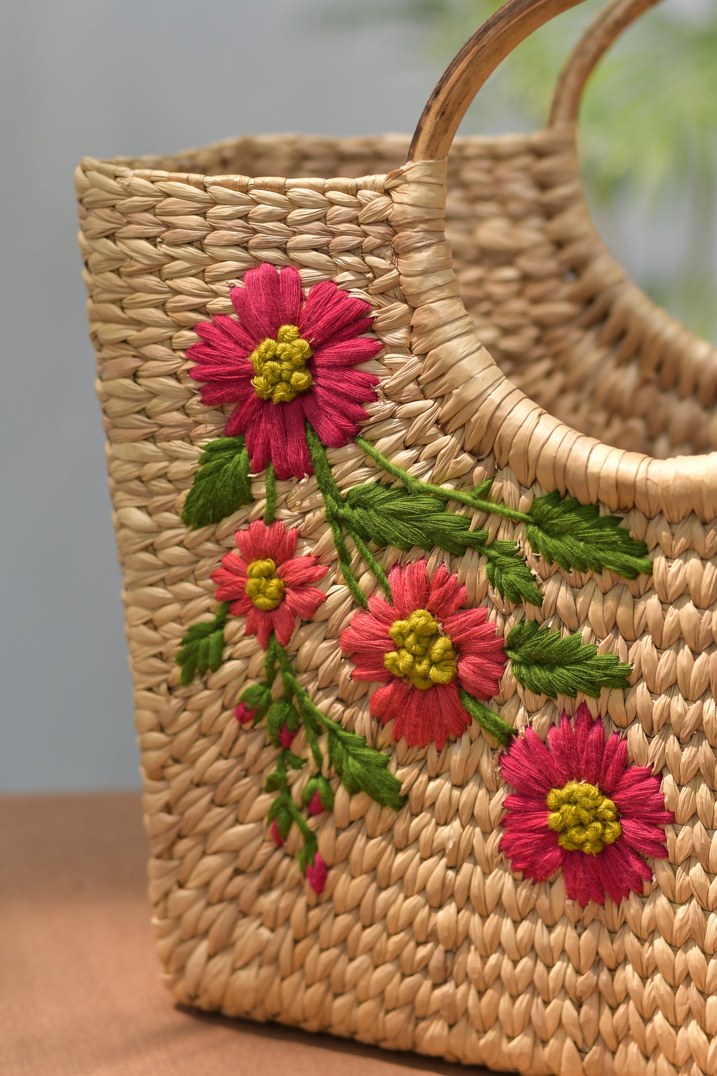 Kouna Handbags with Embroidery