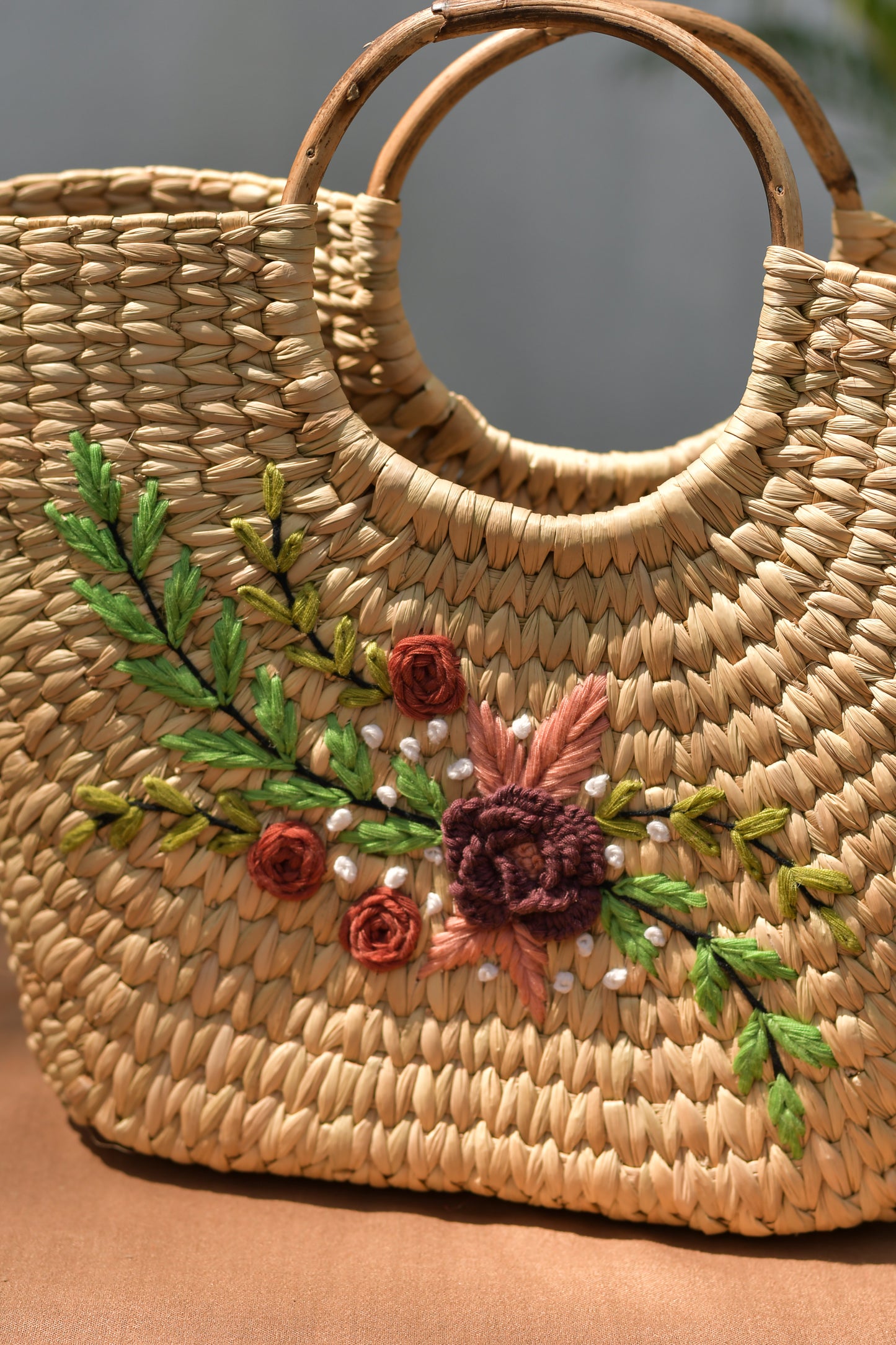 Kouna Oval Handbags with Embroidery