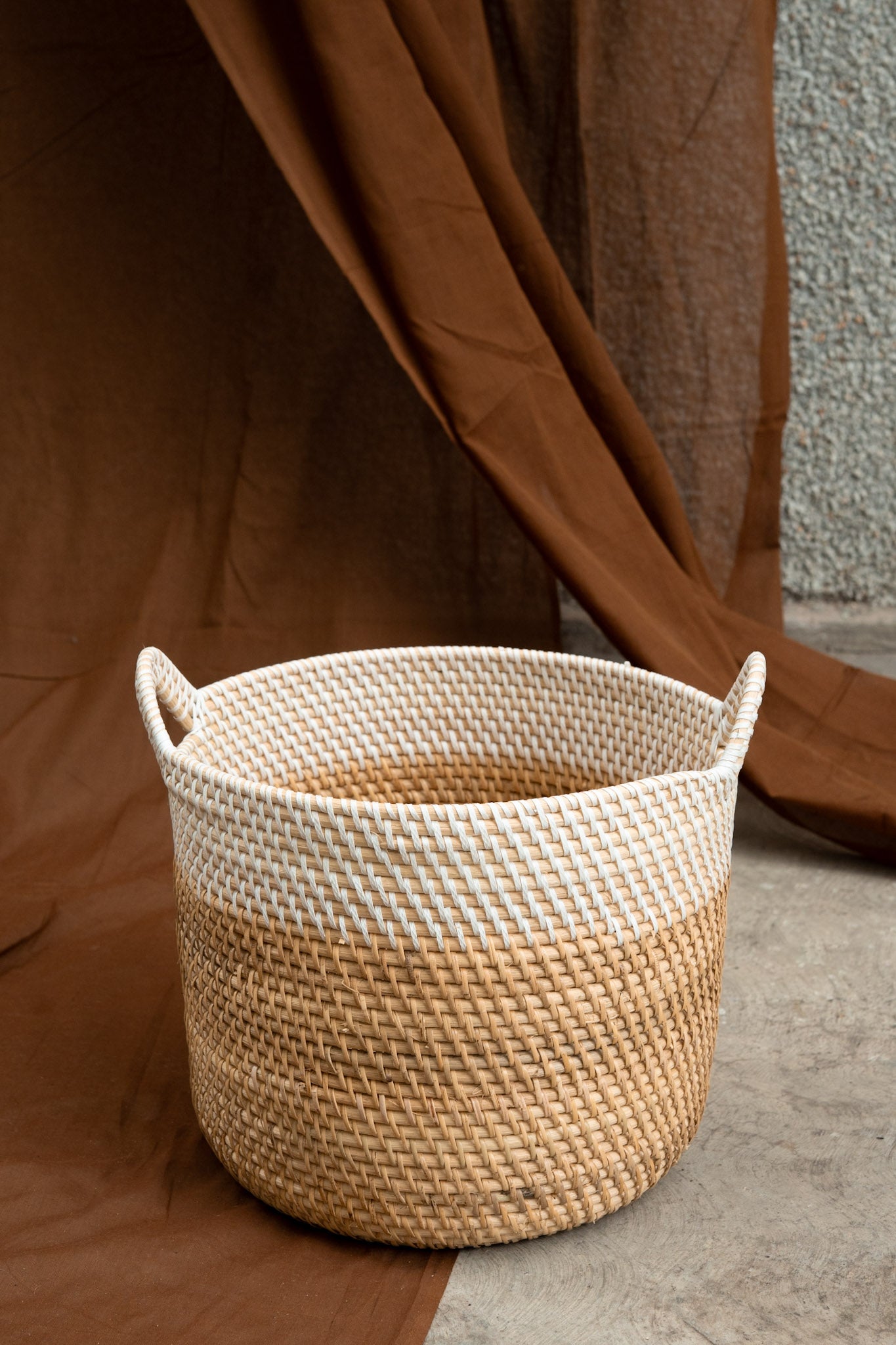 Midori White and Beige Basket