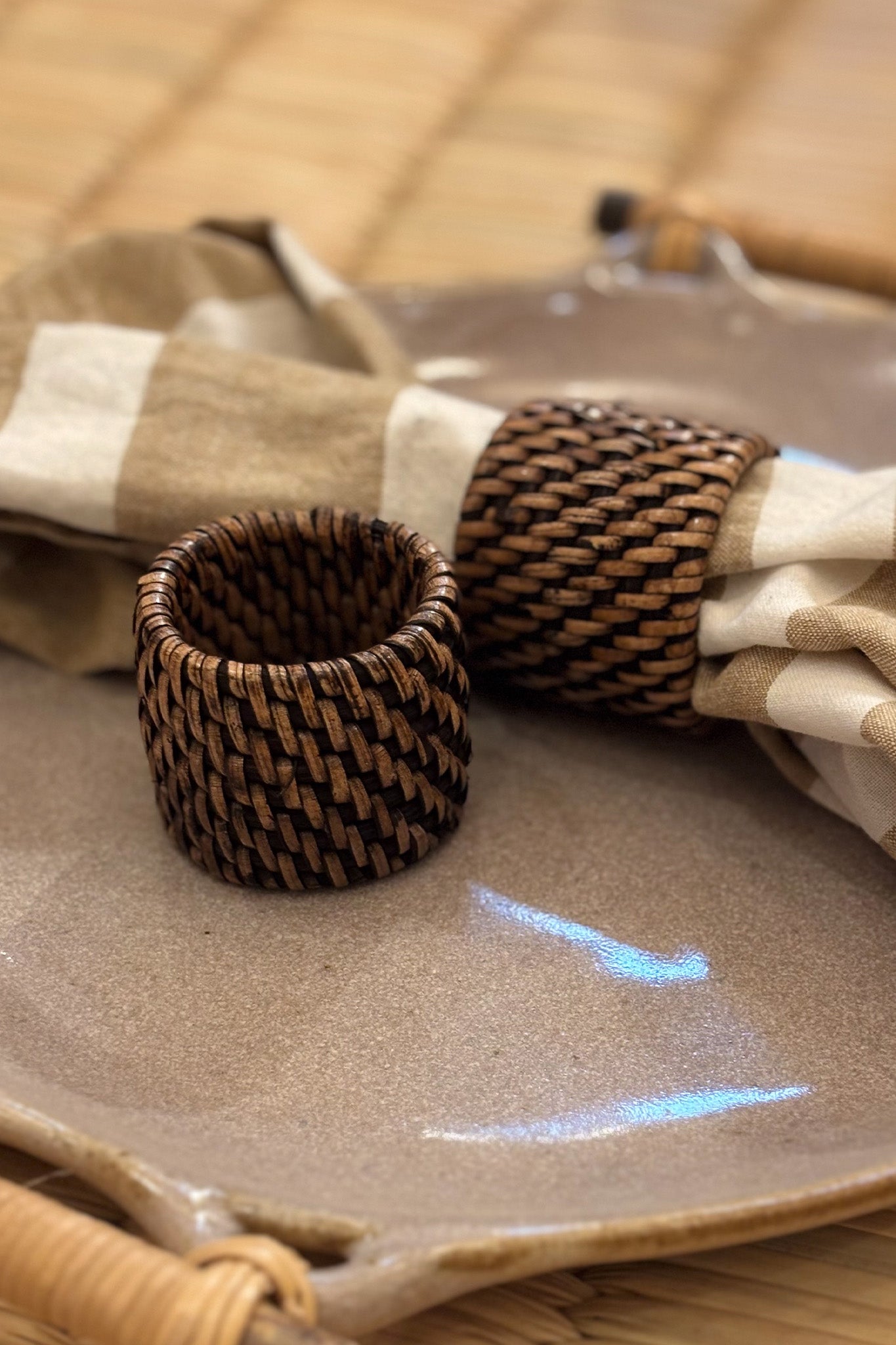 Midori Napkin Ring (set of 2)- Round