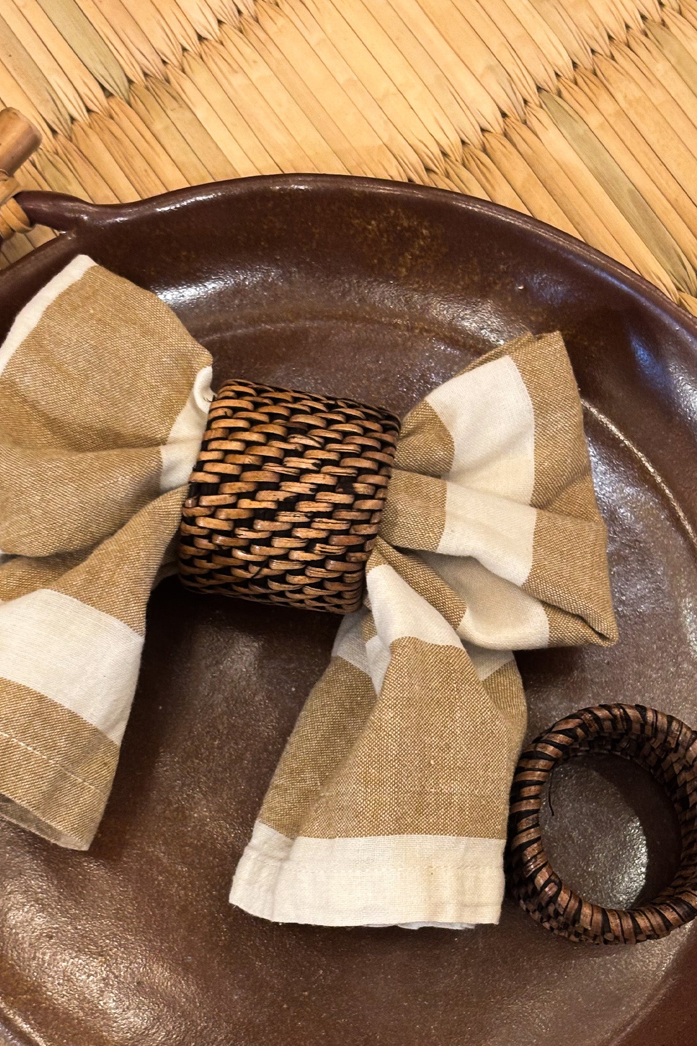Midori Napkin Ring (set of 2)- Round