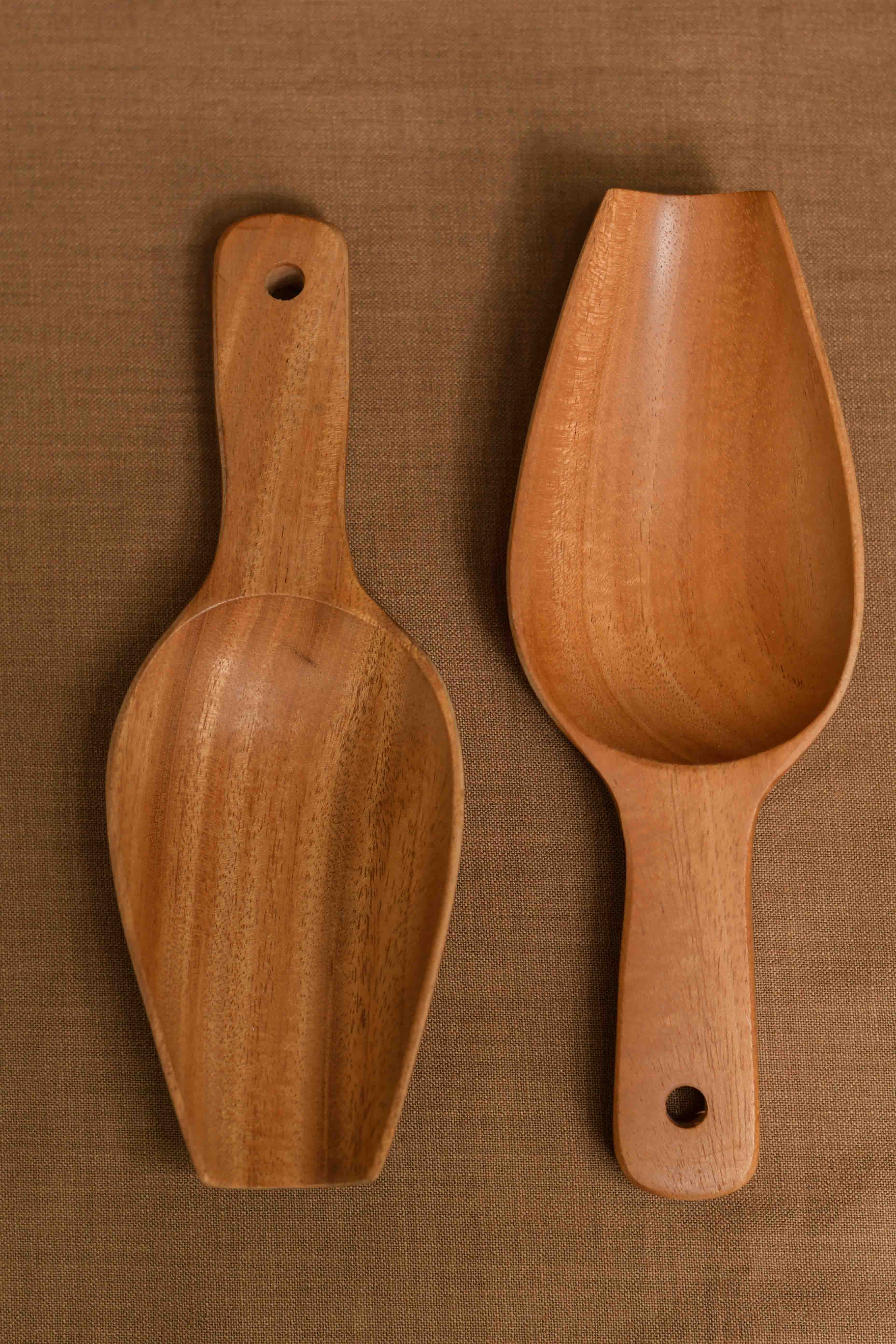 Neem Wood Flour Spoons - Set of 2 – Bamboopecker