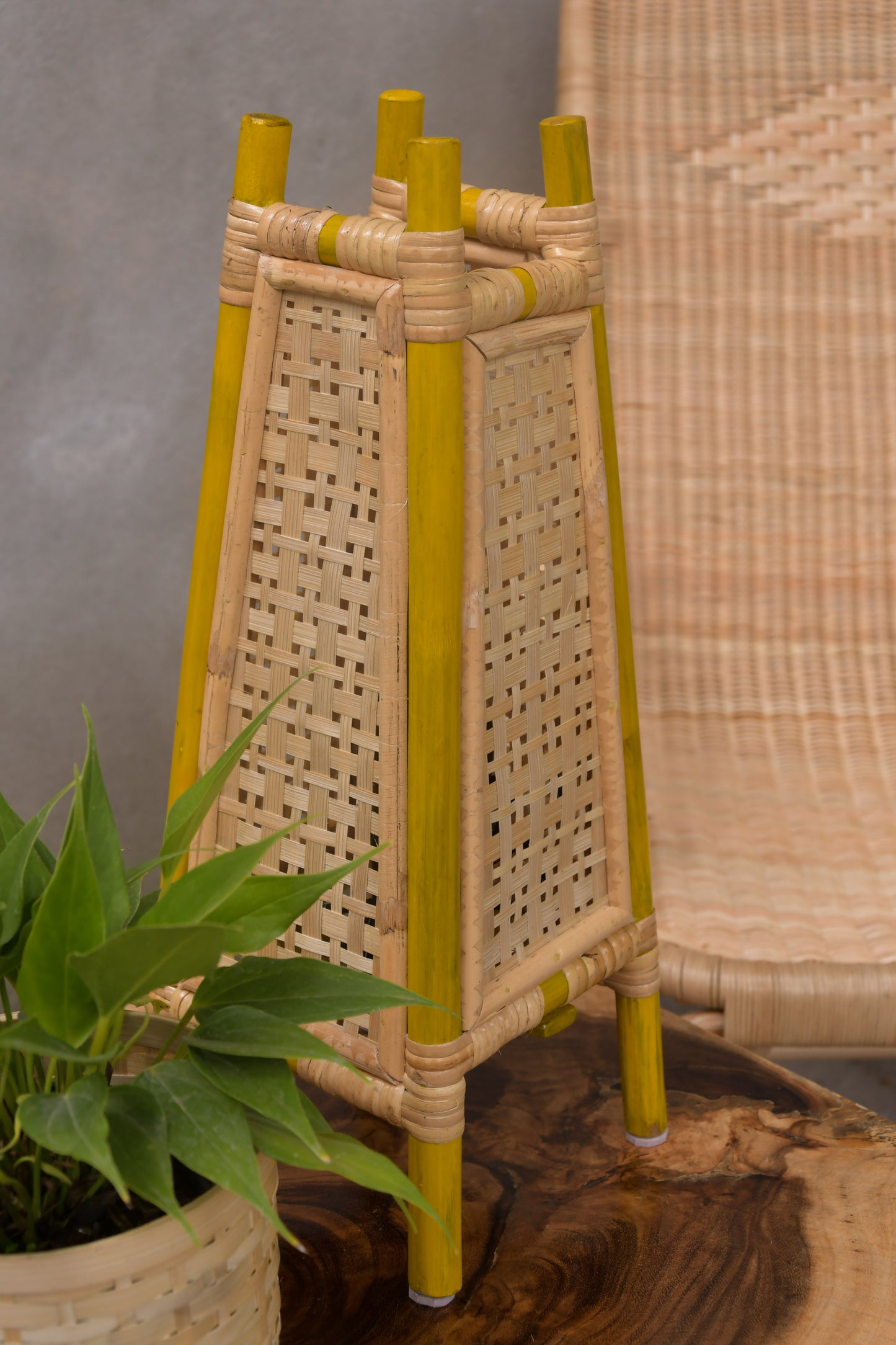 Golden Woods Bamboo Table Lamp - Yellow Natural