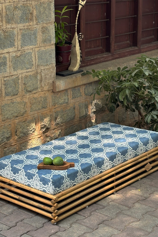 Kili Low Seater