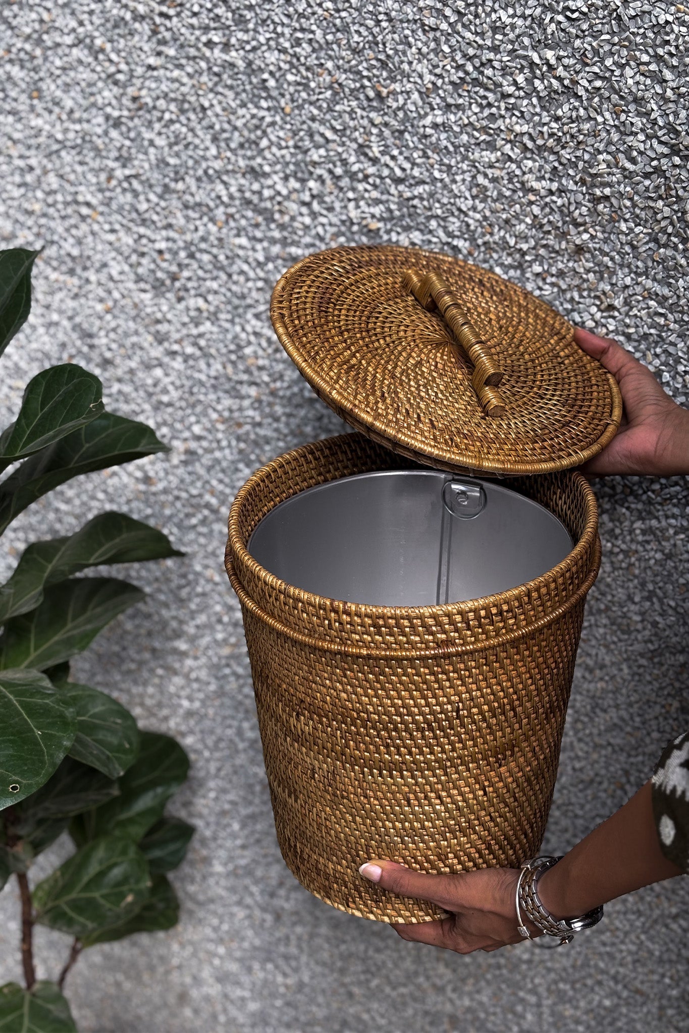 Midori Rattan Bin with Lid with metal liner- Walnut