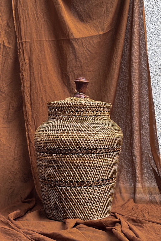 Midori Rattan Vase with Motif and Wooden Knob