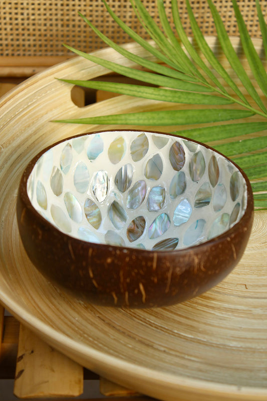 Coconut Bowl - Mother of Pearl - Light Blue