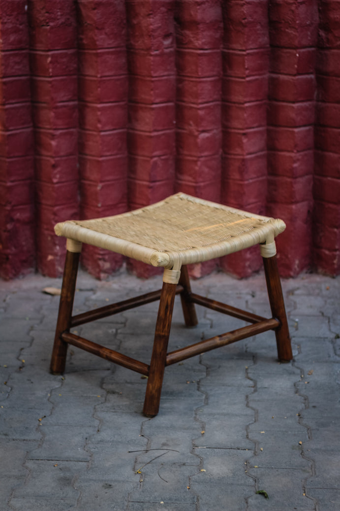 Meehkoe Half Stool XL (Walnut)